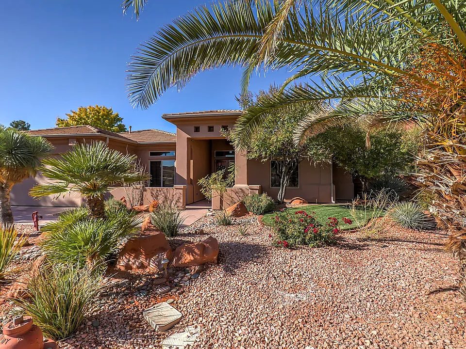 1719 N Sage Cir