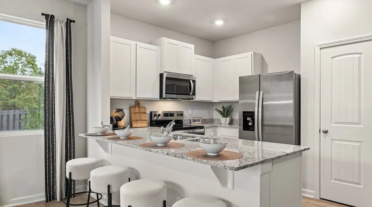 3 bed, 2.5 bath, 1508 sqft, $2,500 — Photo 3