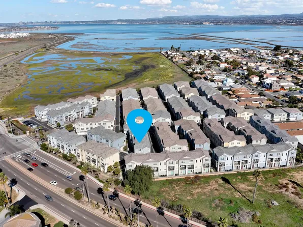 512 Hummingbird Ln, Imperial Beach, CA 91932