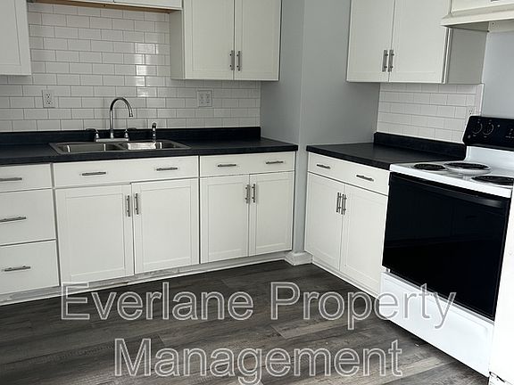 3rd image of 6713 E 52nd St