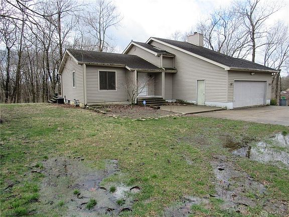 5th image of 1060 E Main St