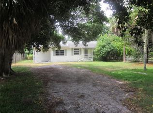 201 Laurel Rd, Nokomis, FL 34275