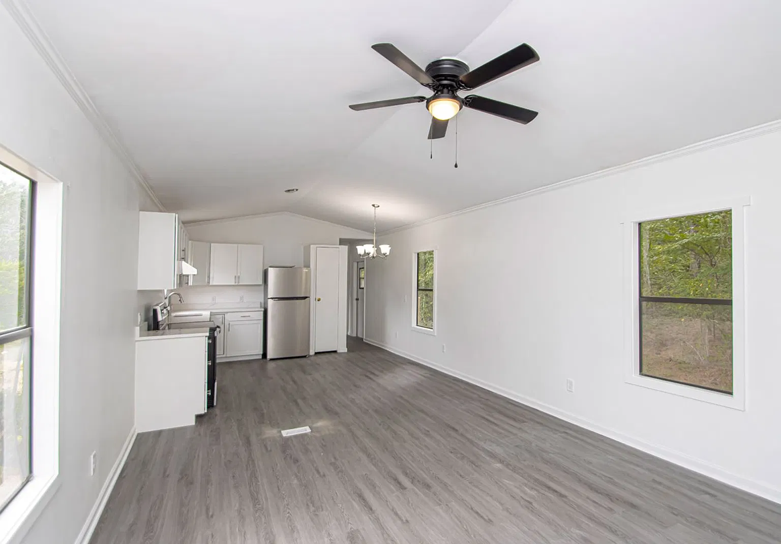 Fully Remodeled 2 Bed, 2 Bath Home Modern Comfort & Peaceful Country Living! — Photo 3