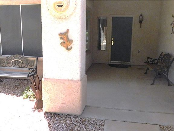 3rd image of 499 Elm Crest Pl