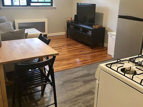 4th image of 21-51 32nd St #1