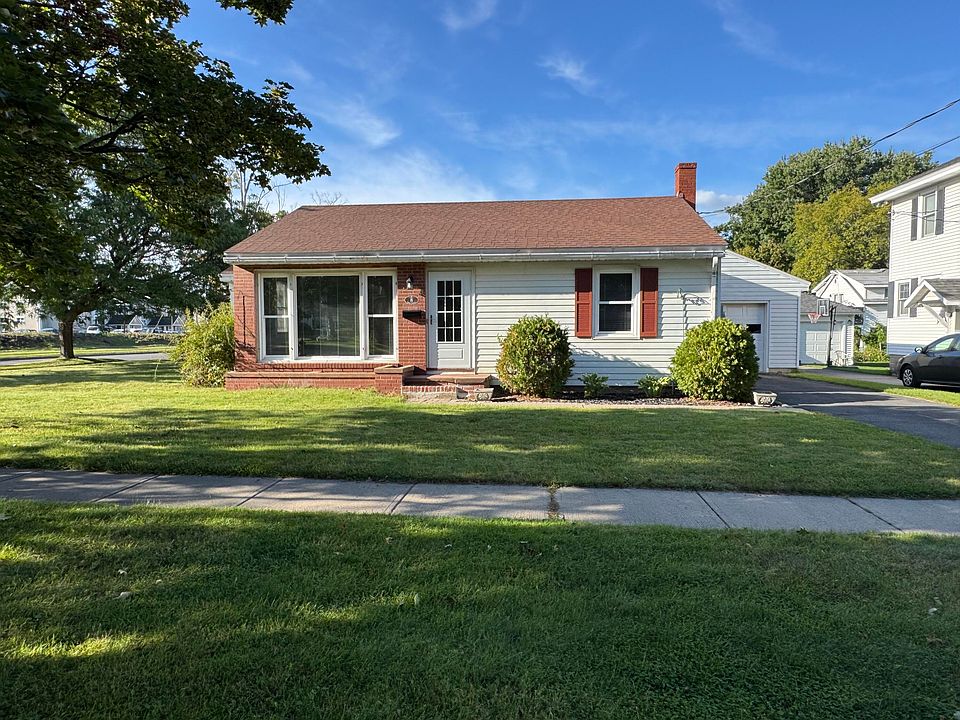 1st image of 8 Bailey Ave