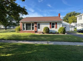 8 Bailey Ave, Plattsburgh, NY 12901