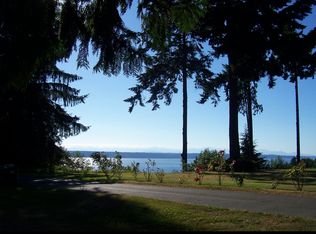 635 SW 207th Pl, Seattle, WA 98166