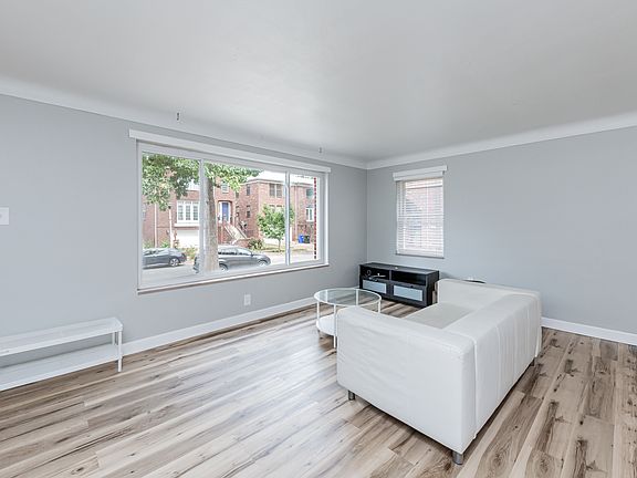 4th image of 7014 Dartmouth Ave