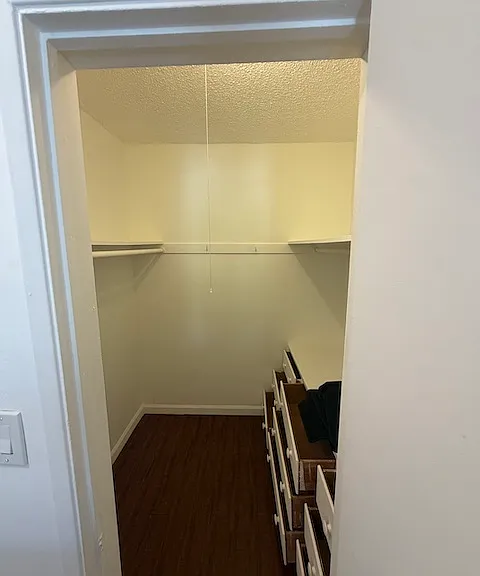 11300 Youngworth St #5 — Photo 4