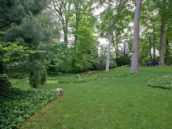 4th image of 1501 Brandywine Blvd