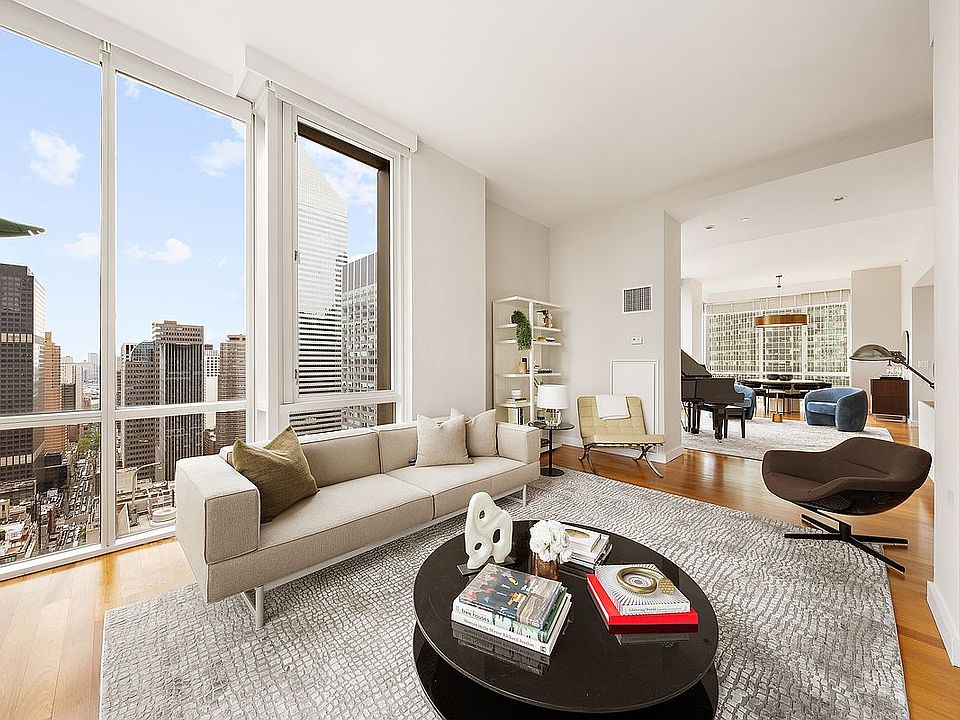 1st image of 60 E 55th St APT 41A