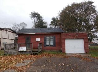 9 1st St, Andover, NY