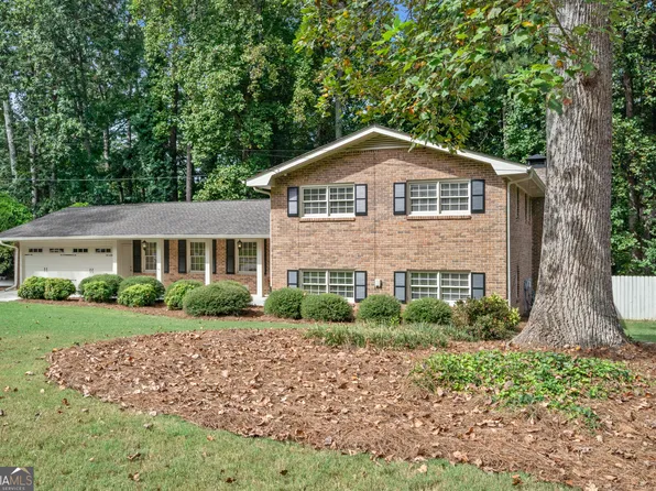 2842 Evans Woods Dr, Atlanta, GA 30340