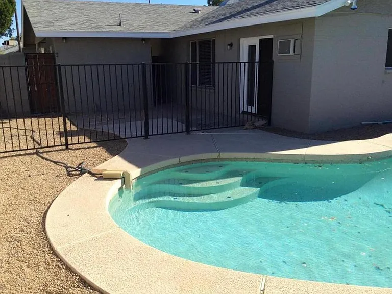 1324 E Verlea Dr — Photo 3