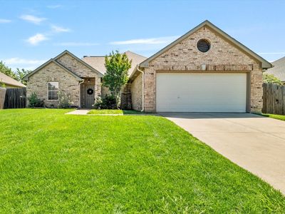 817 Countryside Dr, Aubrey, TX, 76227