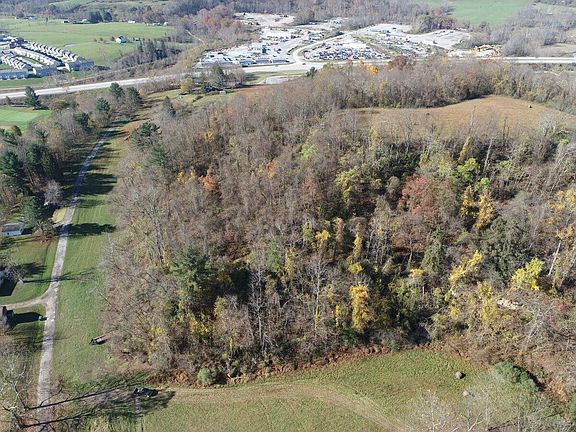 5th image of 11 Walt Nuzum Farm Dr