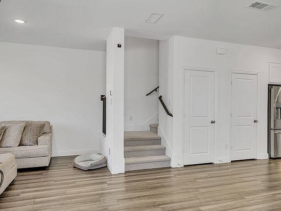 4th image of 2654 Settlers Pl