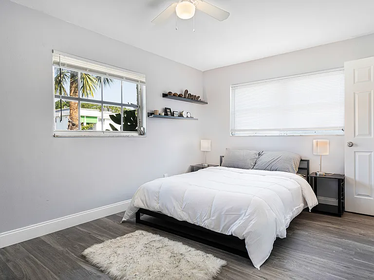 bedroom1, furnished, queen size bed