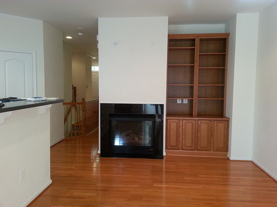 1st image of 10203 Pembroke Green Pl #79