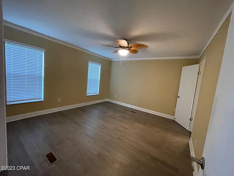 2306 Rachesky Ave — Photo 13