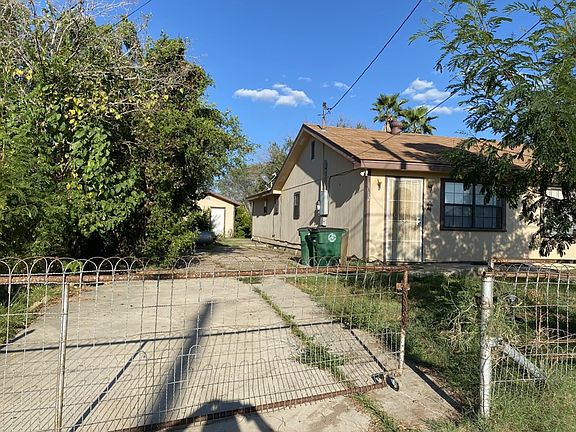 3rd image of 1512 N 5th Ave
