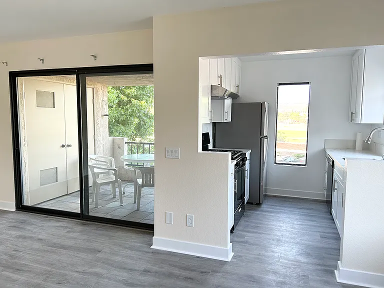 8480 New Salem St #100 — Photo 4