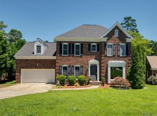 10724 Ridge Acres Rd, Charlotte, NC 28214