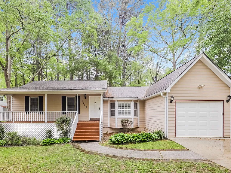 1019 River Stone Ct — Photo 1