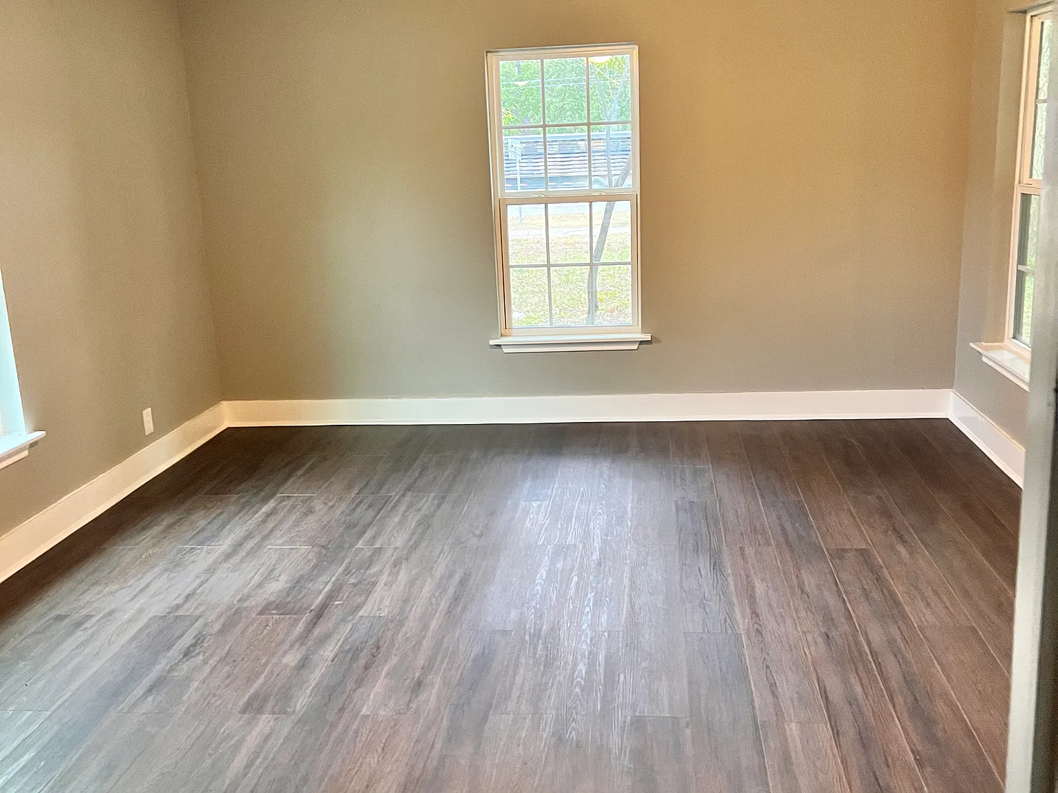 3 bed, 1546 sqft, $1,900 — Photo 4