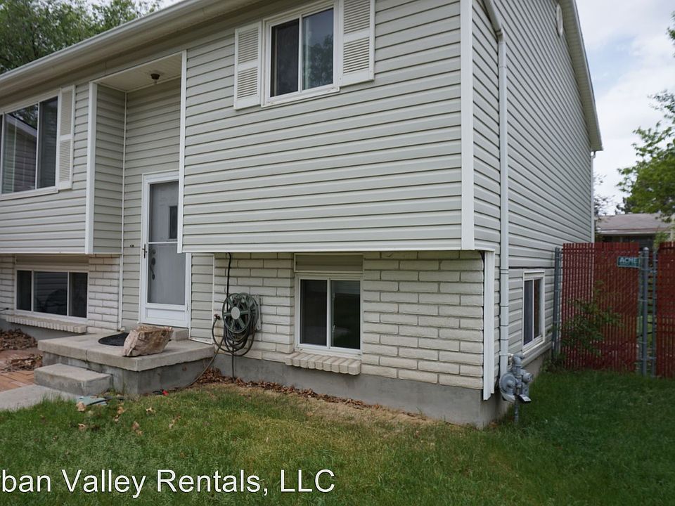 1st image of 3376 S Stanton Dr