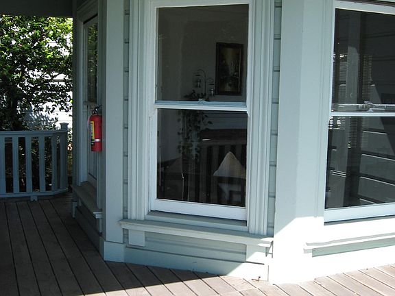 5th image of 31 Bulkley Ave APT 4