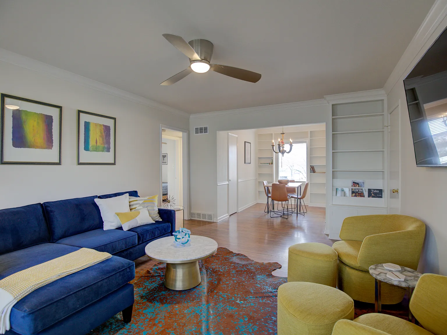 2 bed, 800 sqft, $1,200 — Photo 2