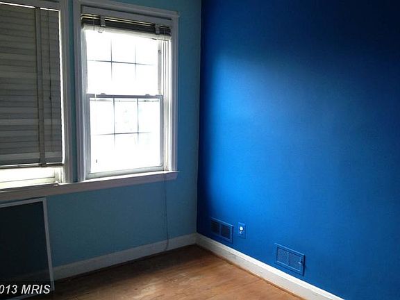 5th image of 423 Stratford Rd
