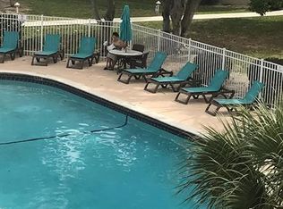 270 Layne Blvd APT 308, Hallandale, FL 33009