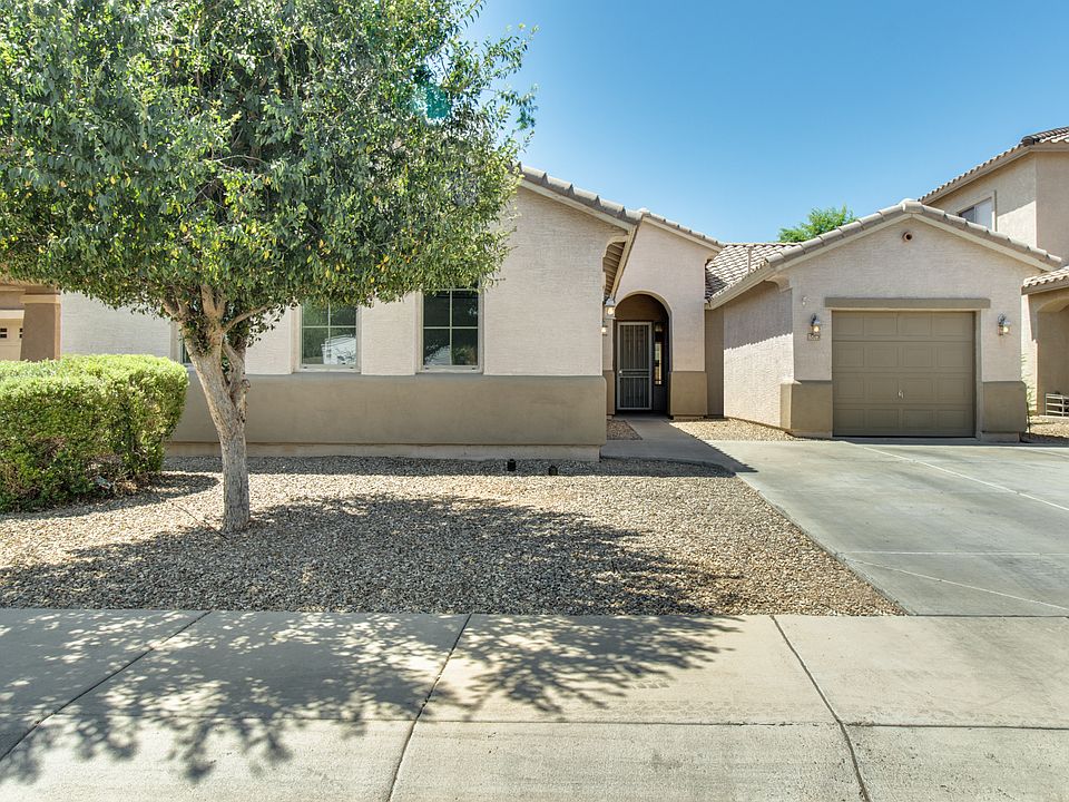 1st image of 15373 W Cottonwood Cir