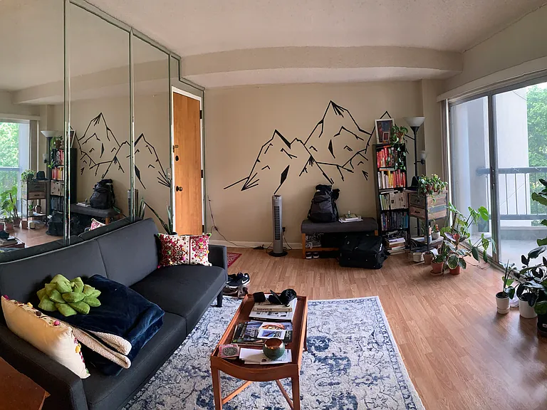 900 19th Ave S #414 — Photo 1