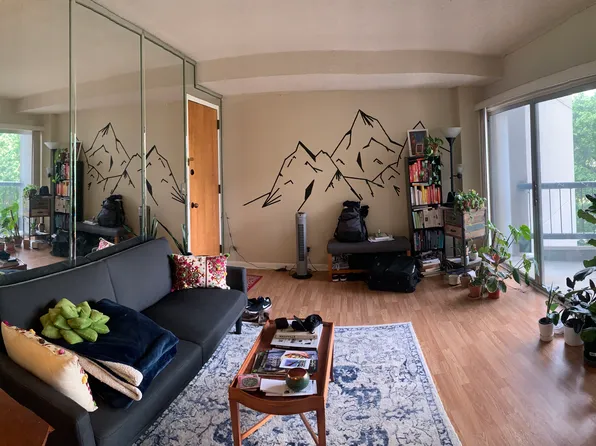 900 19th Ave S APT 414, Nashville, TN 37212
