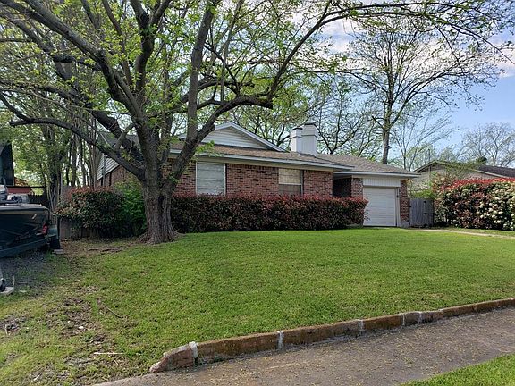 2nd image of 3724 Statler Dr