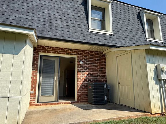 3rd image of 345 8th Avenue Dr NW