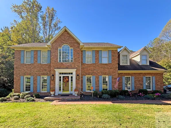 63 Breezewood Rd, Collinsville, VA 24078