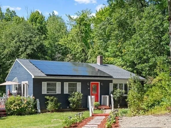 65 Carter Rd, Worcester, MA 01609