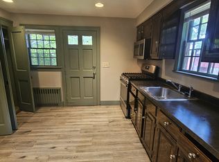 2860 Whitney Ave, Hamden, CT 06518