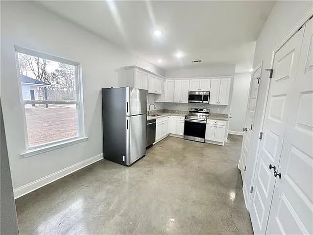 Building Photo - 107 Larussa Ln #B