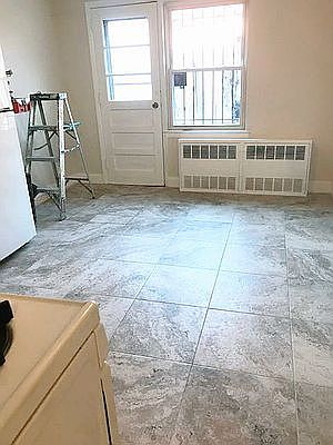 4th image of 3012 32nd St #1