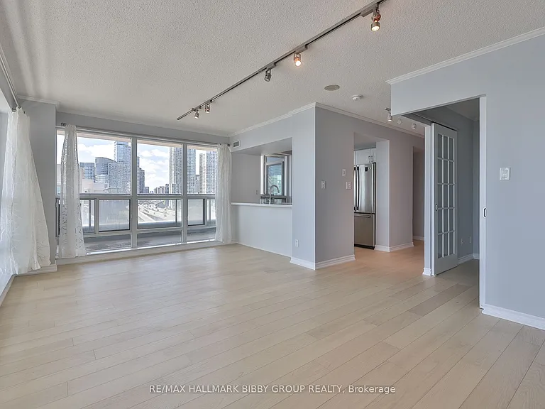 410 Queens Quay W #1103 — Photo 5