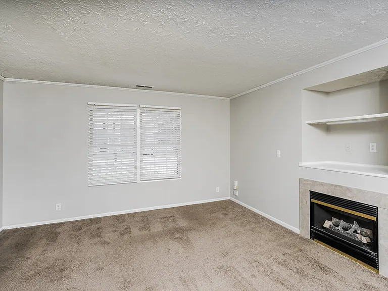6516 Hunters Creek Blvd — Photo 6