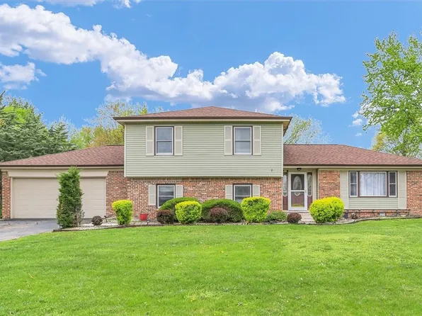 3104 Park Haven Blvd, Danville, IL 61832