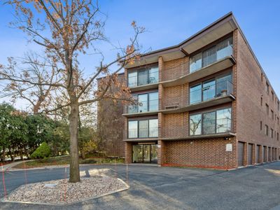5146 Belden Ave #3-C, Downers Grove, IL, 60515