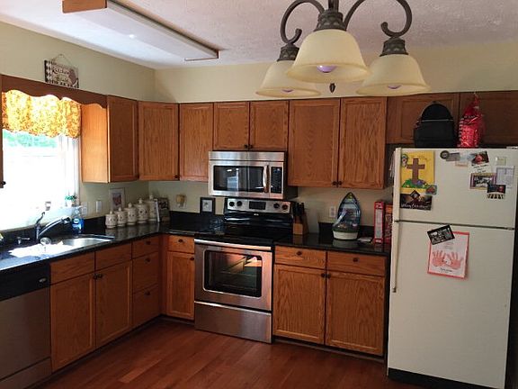 4th image of 260 Campridge Ln